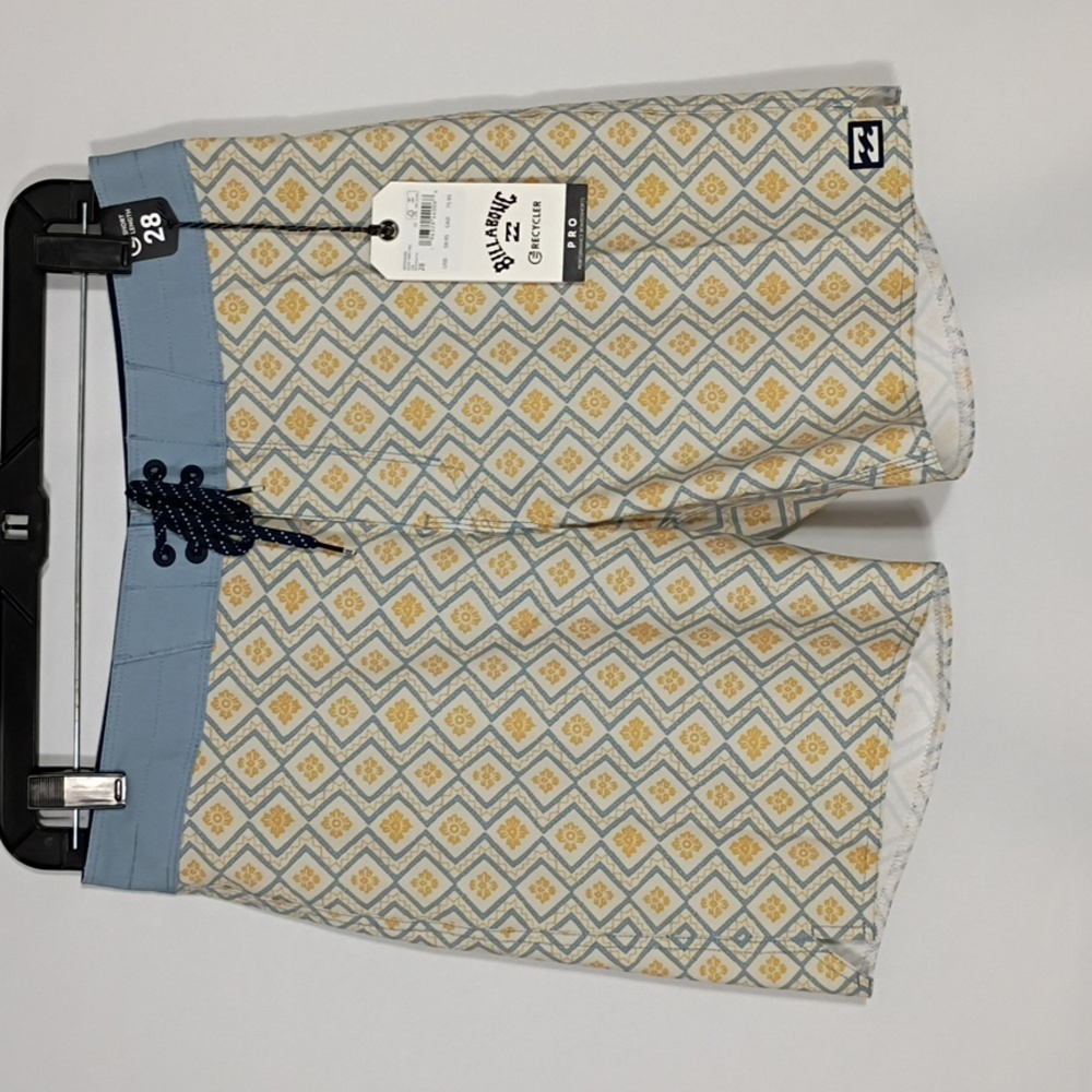NWT Billabong Men's Stone Good Times Pro Boardshorts Blue And Yellow Size 28